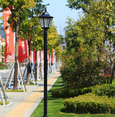 治多庭院灯