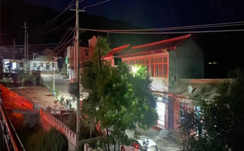 治多太阳能路灯在暴雪天气下的应对策略