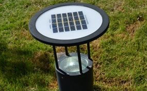 别墅庭院氛围营造:治多草坪灯选型与布光技巧 别墅庭院氛围营造:治多草坪灯选型与布光技巧