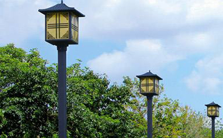 太阳能治多庭院灯怎么选亮度与续航更耐用 太阳能治多庭院灯怎么选亮度与续航更耐用